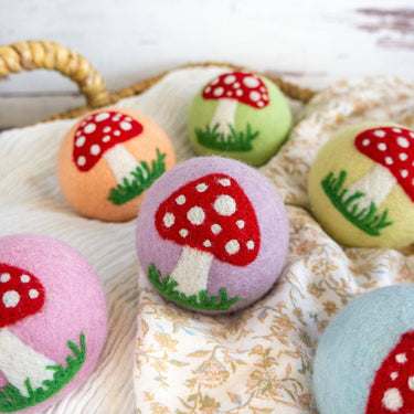 Single Wool Dryer Ball Mushroom